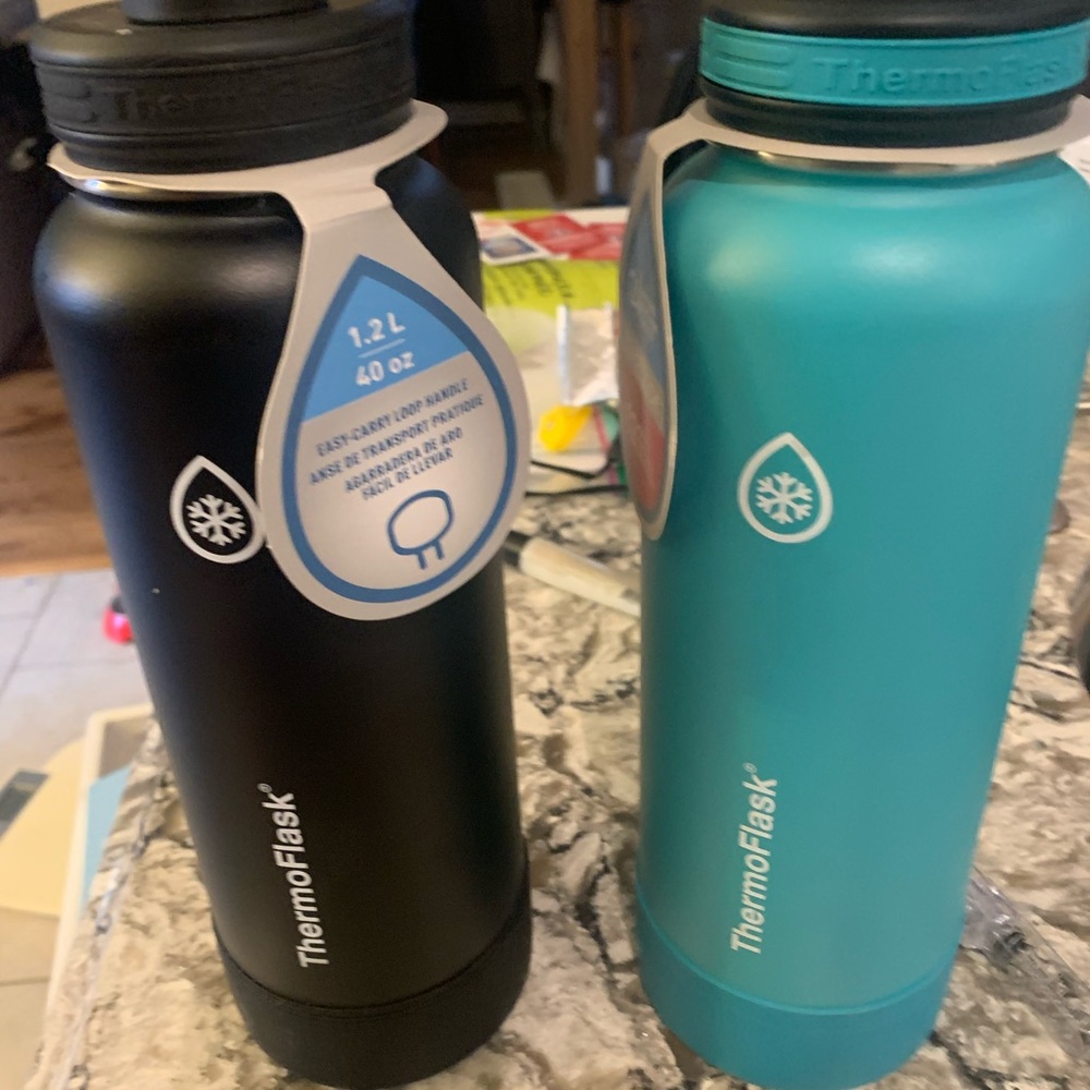 Hydro flask - Picture 5 of 5
